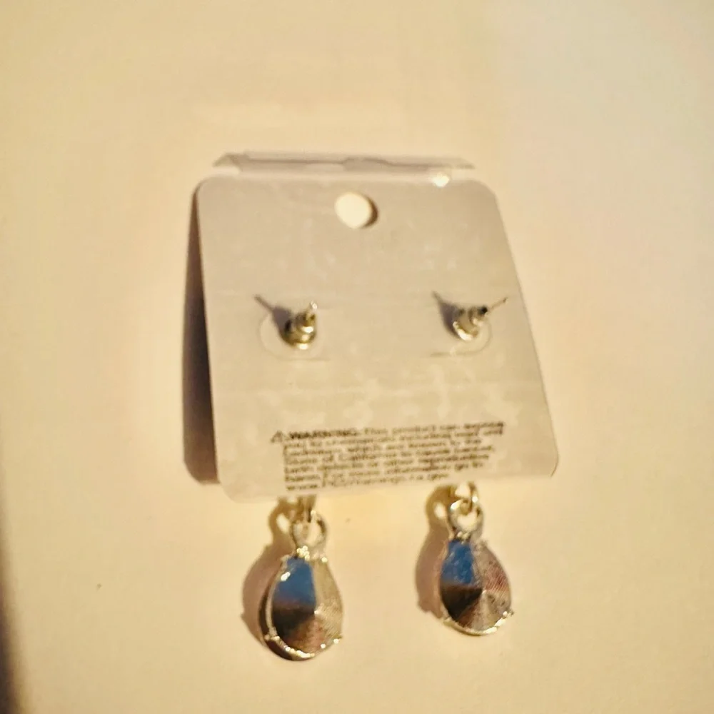 Light Pink Rhinestone Earrings - Picture 2 of 2